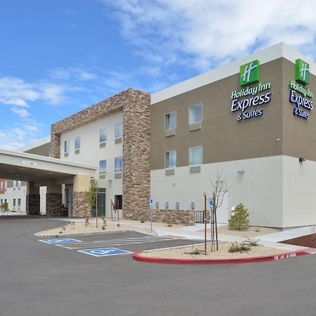 Holiday Inn Express & Suites Williams, An Ihg Hotel Exterior foto